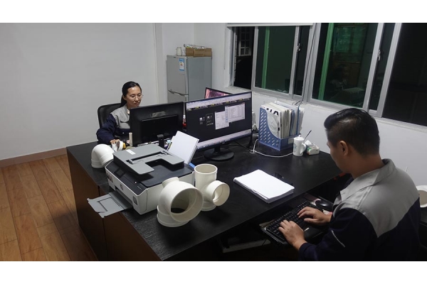 如何預(yù)防塑膠模具變形？可分四步走
